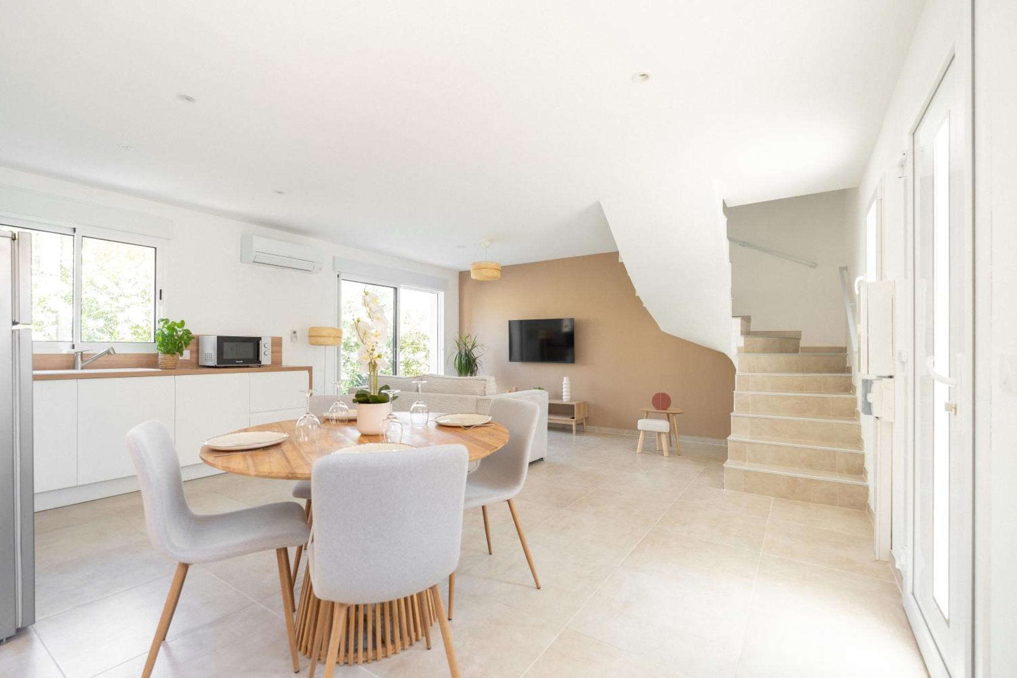 Mimosa Villa
